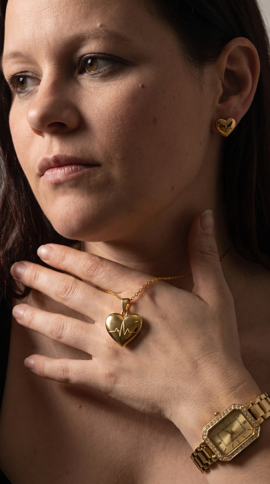 Set para Mujer: Reloj, Collar y Aretes